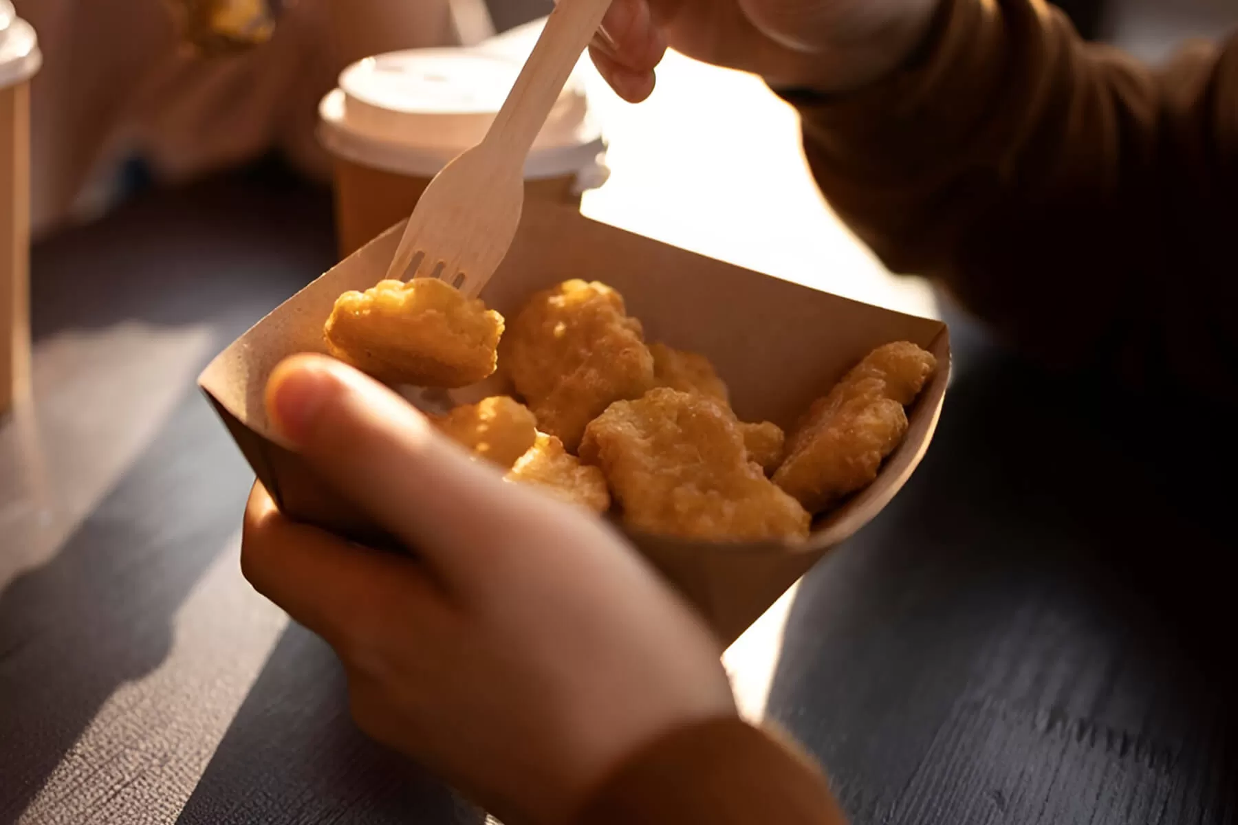 How Do Grease-Resistant Coatings Improve the Performance of Paper Trays? How Do Grease-Resistant Coatings Improve the Performance of Paper Trays?