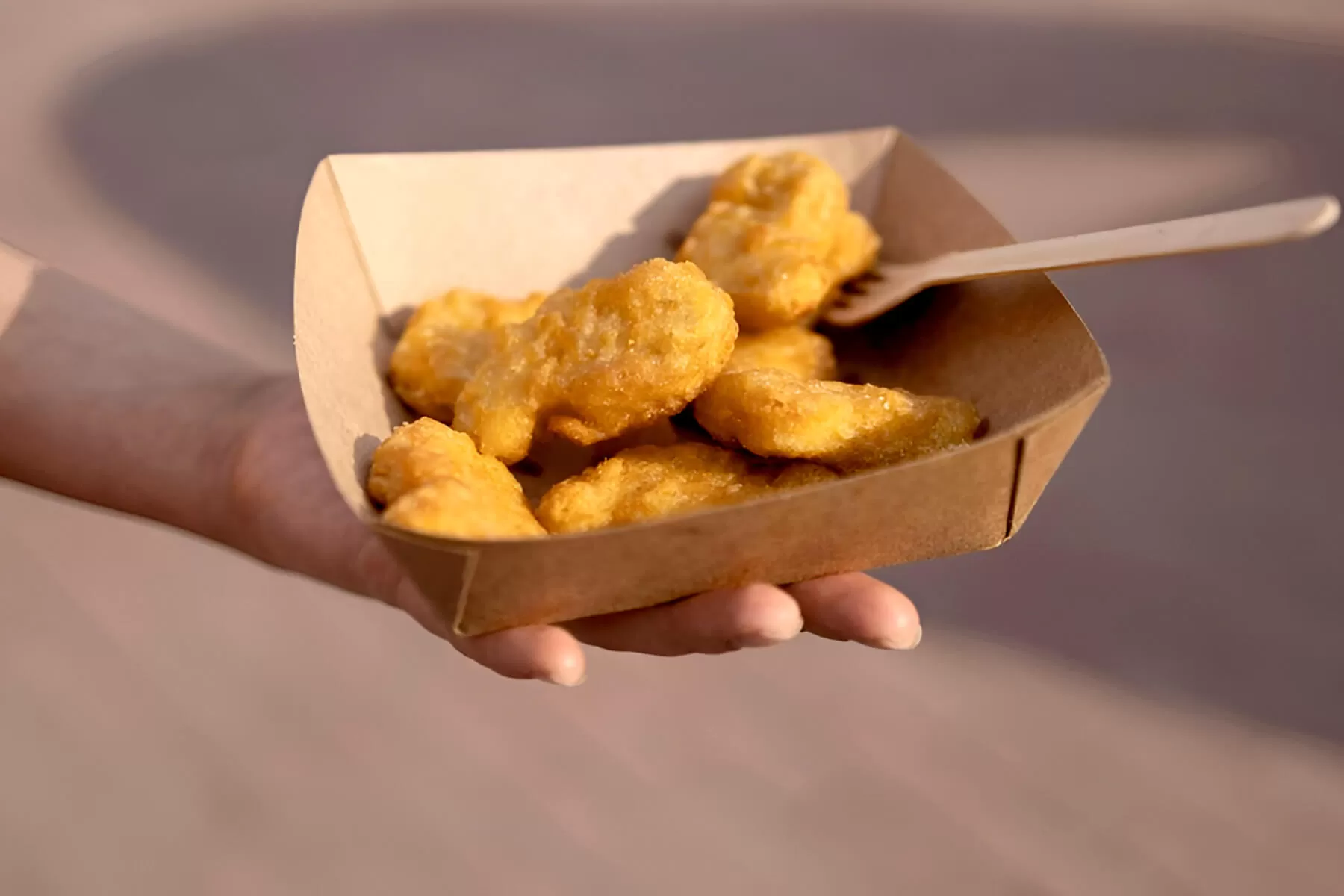 Why Are Paper Food Trays a Popular Choice for Fast Food and Concessions? Why Are Paper Food Trays a Popular Choice for Fast Food and Concessions?
